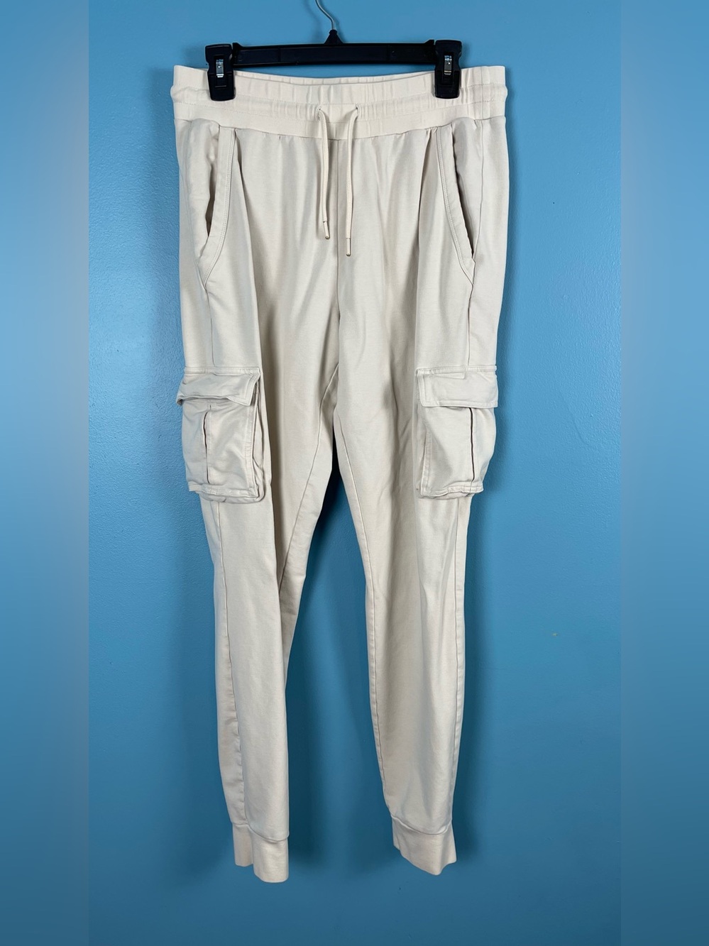 ALO UNWIND YOGA CARGO PANT